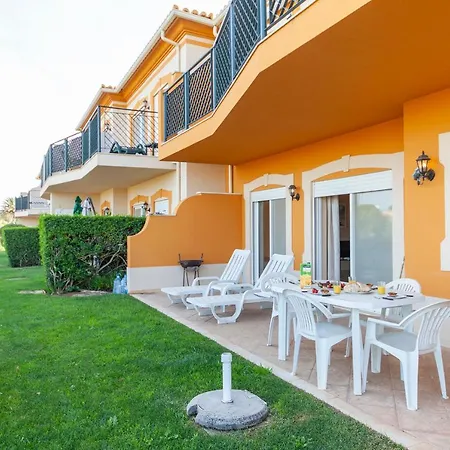 B08 - Boavista Golf Apartment In Lagos *