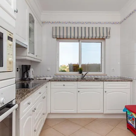 B08 - Boavista Golf Apartment In Lagos